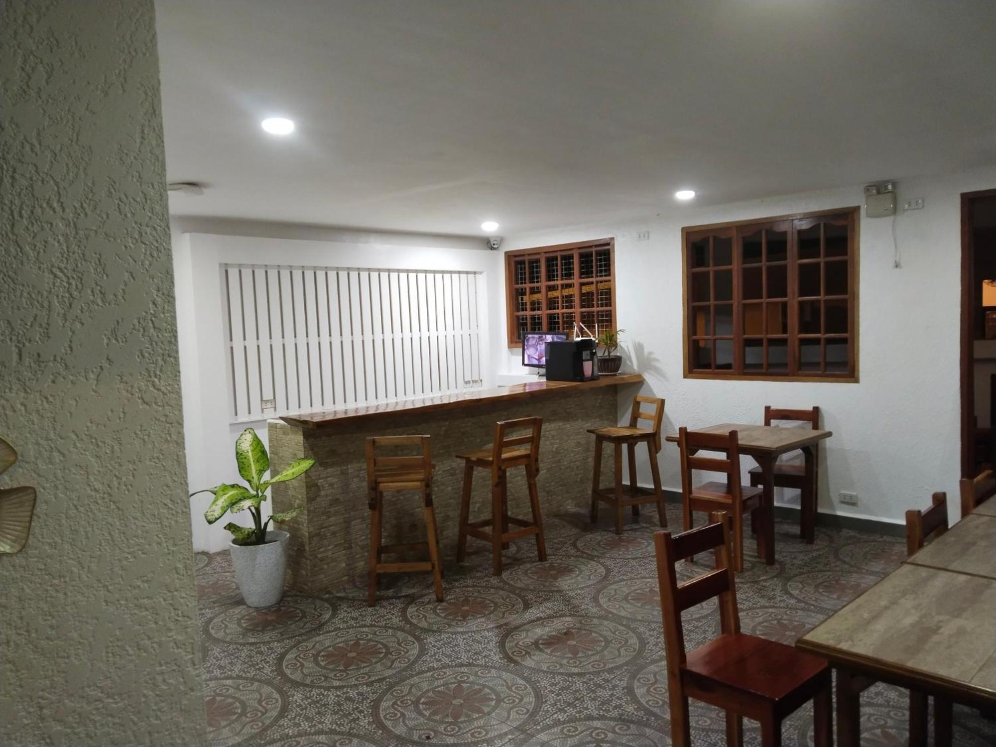 Alona Garden Suites Panglao Exterior foto